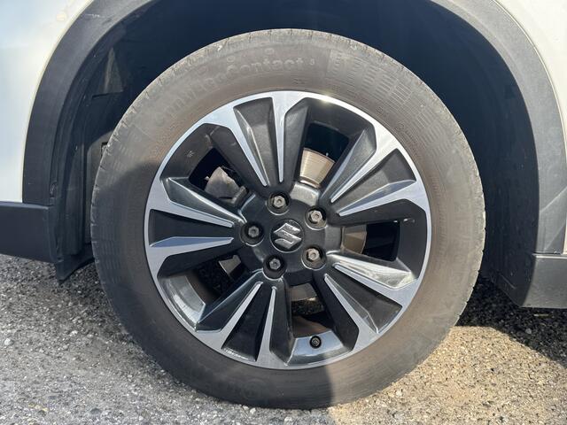 Suzuki VITARA 1.4 Boosterjet Stijl // NAVI // CAMERA // CLIMA // ADAPTIVE CRUISE // SCHUIF / KANTEL DAK //
