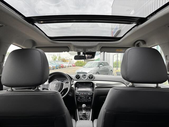 Suzuki VITARA 1.4 Boosterjet Style Smart Hybrid Clima/CarPlay/Panodak