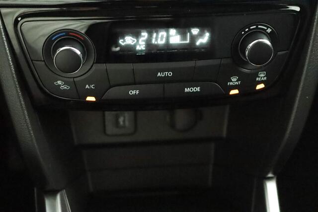 Suzuki VITARA 1.5 Hybrid Select Rhino Edition | Climate control | Cruise control adaptive | Apple carplay, Android auto | Camera | Trekhaak | Stoelverwarming |