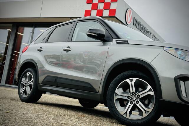 Suzuki VITARA 1.6 High Executive | SCHUIFDAK | ADAPTIEVE CRUISE | TREKHAAK