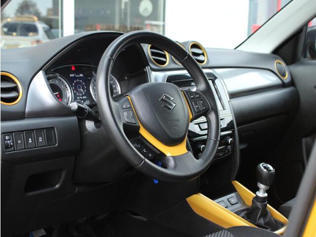 Suzuki VITARA 1.4 Boosterjet Select Trekhaak, Multimediasysteem, Cruise en Climate Control, Stoelverwarming, Navigatie