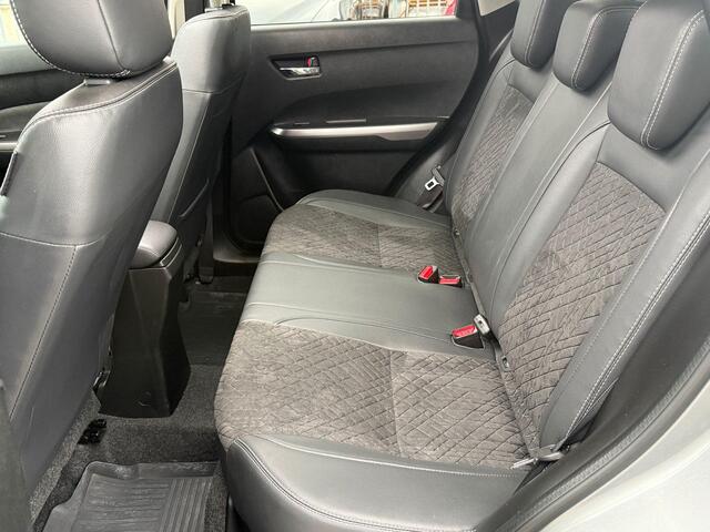 Suzuki VITARA 1.4 Boosterjet Style Smart Hybrid AllGrip | Automaat | Panoramadak | Rijklaarprijs!!