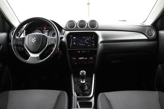 Suzuki VITARA 1.4 Boosterjet Select Smart Hybrid | Stoelverwarming | Cruise Control | Bi-Tone |