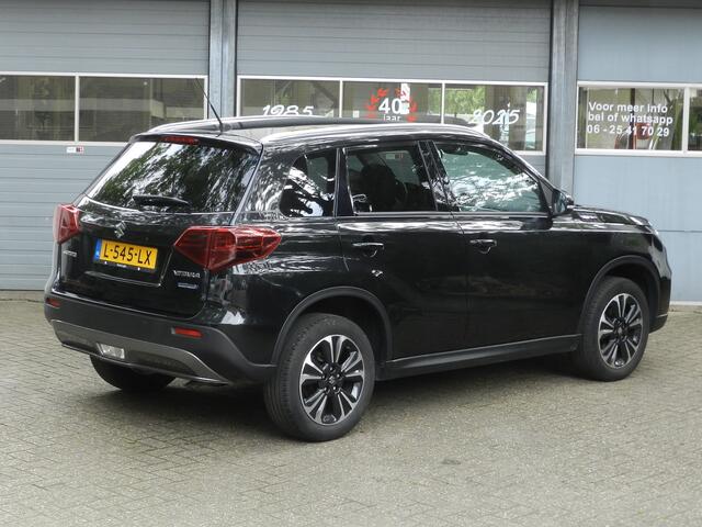 Suzuki VITARA 1.4 Boosterjet Style Smart Hybrid Carplay Camera Climate en Cruise contr leer Alcantara Parelmoer lak Automaat