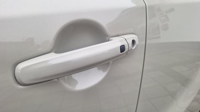 Suzuki VITARA 1.4 Boosterjet Style Smart Hybrid RIJKLAAR PRIJS