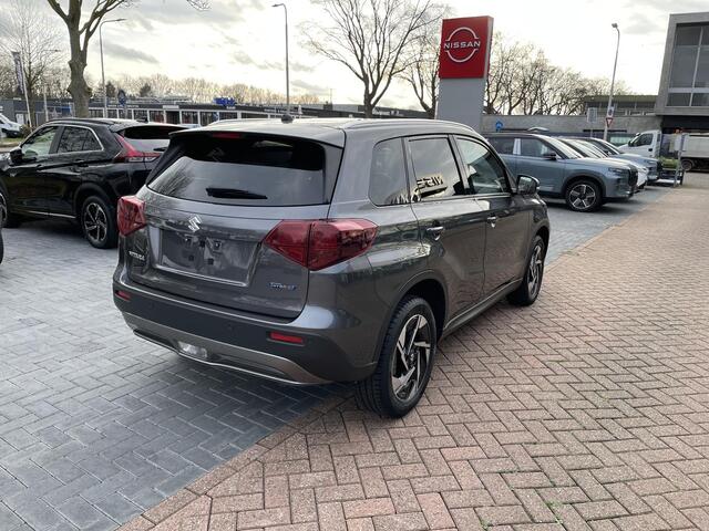 Suzuki VITARA 1.5 Hybrid Style | Schuifkanteldak | Navigatie | Adaptieve Cruise Control