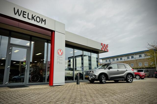 Suzuki VITARA 1.6 High Executive | SCHUIFDAK | ADAPTIEVE CRUISE | TREKHAAK