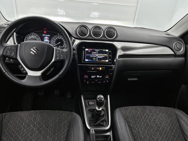 Suzuki VITARA 1.4 Boosterjet Style Smart Hybrid | Apple Carplay / Android Auto (Navigatie) | Parkeersensoren rondom | Lederen bekleding | Keyless Entry |