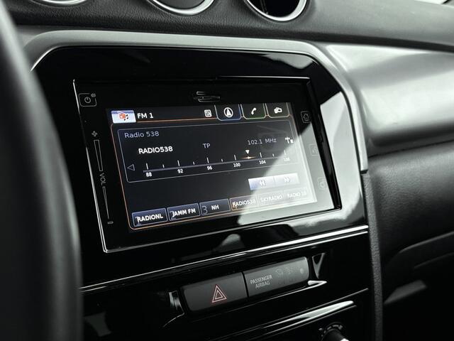 Suzuki VITARA 1.0 Boosterjet Select Automaat | 1200kg trekgewicht | Navi | Stoelverwarming | Lichtmetalen Velgen |