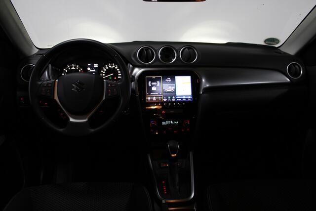 Suzuki VITARA 1.5 Hybrid Select Automaat / Camera / Led verlichting / Navigatie / Adaptive cruise control /