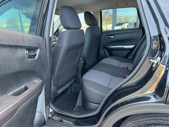 Suzuki VITARA 1.4 Boosterjet Smart Hybrid Select Nieuw op voorraad met ¤1500,- korting!