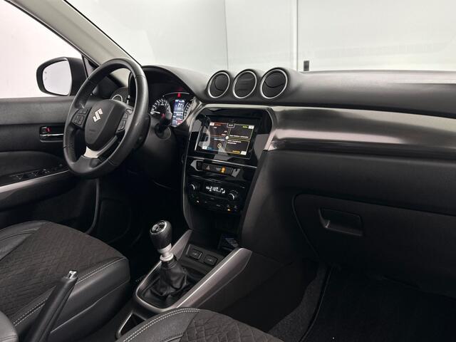 Suzuki VITARA 1.4 Boosterjet Style Smart Hybrid | Panoramadak | Trekhaak | Adaptieve Cruise Control