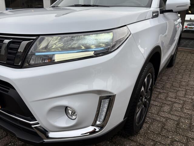 Suzuki VITARA 15 Hybr. Style AUTOMAAT Panodak