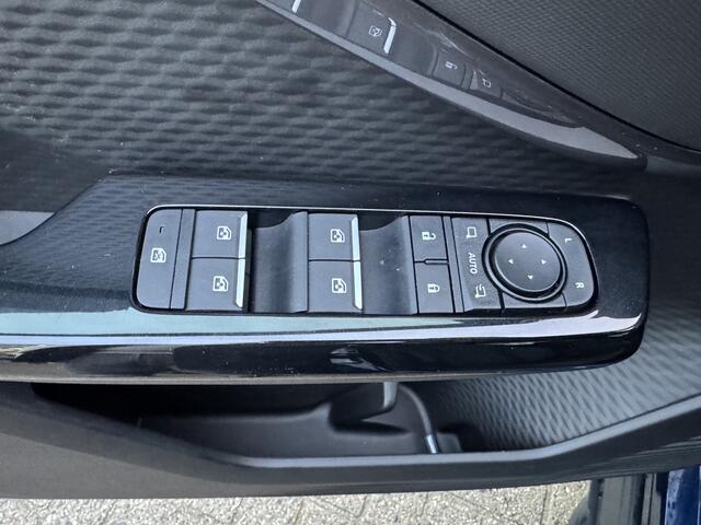 Suzuki VITARA e Style 61 kWh op korte termijn leverbaar.