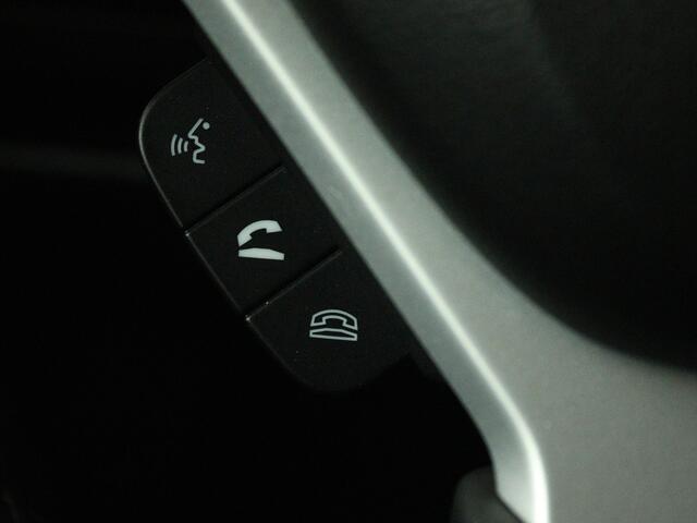 Suzuki VITARA 1.5 Hybrid Style Allgrip | All Grip | Automaat | Apple Carplay / Android Auto (Navigatie) | Parkeersensoren rondom | Lederen bekleding | Keyless Entry |