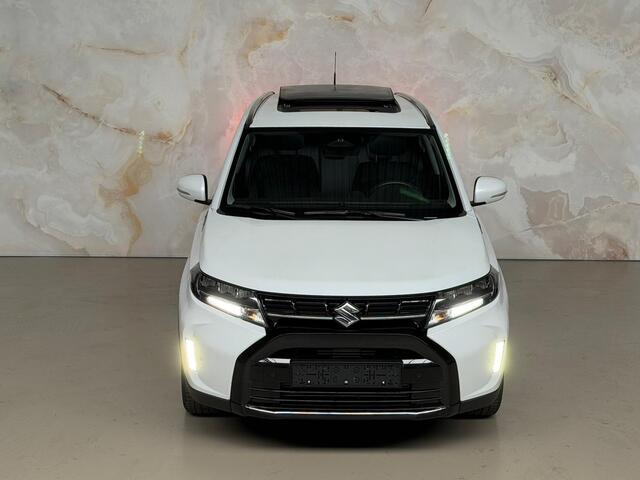 Suzuki VITARA 1.5 Hybrid Automaat / Pano / Camera