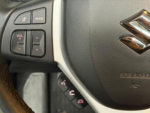 Suzuki VITARA 1.4 Boosterjet Style Smart Hybrid / Pano / Camera