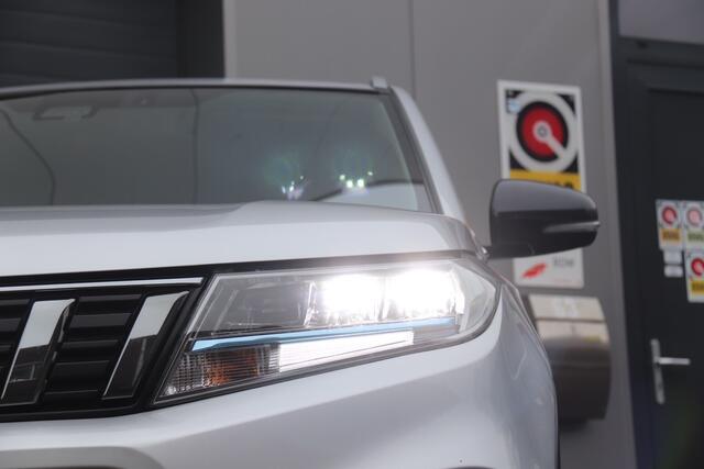 Suzuki VITARA 1.4 Boosterjet Style Smart Hybrid, Stoelverwarming, Camera, Cruise