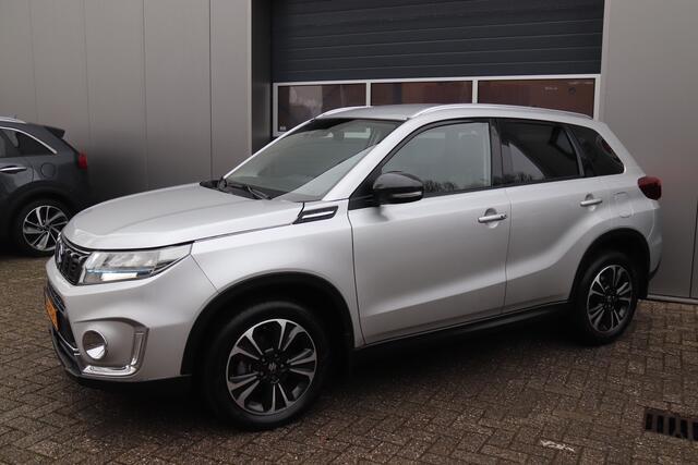 Suzuki VITARA 1.4 Boosterjet Style Smart Hybrid, Stoelverwarming, Camera, Cruise