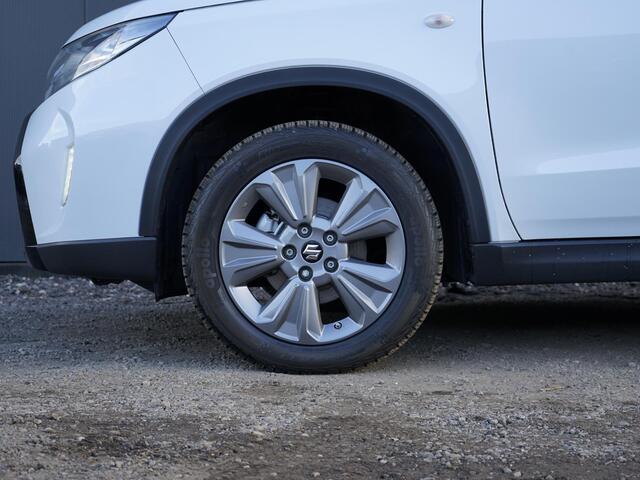 Suzuki VITARA 1.5 DUAJET Hybrid Comfort+ AGS Nieuw model! / Smartphone Integratie / Stoelverwarming / Achteruitrijcamera / Climate Control / LM velgen