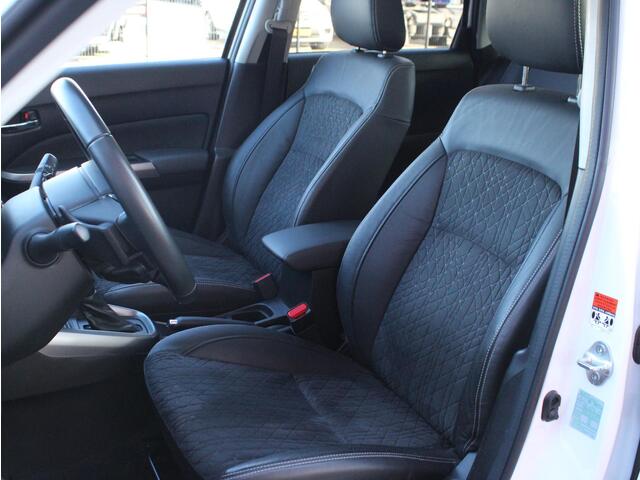 Suzuki VITARA 1.5 Hybrid Style Automaat Elektrisch Panoramadak, Leder/Microvezel Bekleding, Cruise en Climate Control