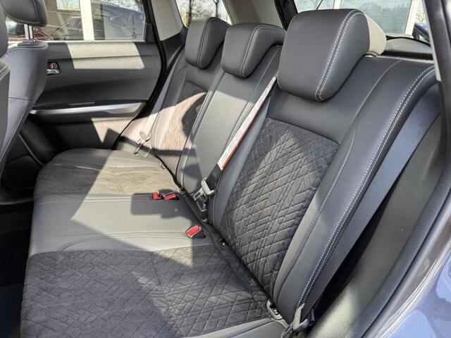 Suzuki VITARA 1.4 B.jet Style Smart Hybrid | Panoramadak | All Seasons