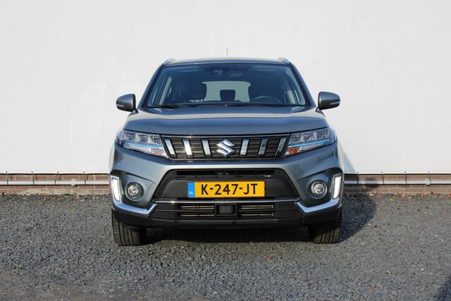 Suzuki VITARA 1.4 Boosterjet Style Smart Hybrid Trekhaak, Navi, Stijl Uitvoering!