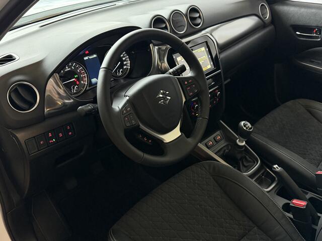 Suzuki VITARA 1.4 BOOSTERJET HYBRID SMART HYBRID STYLE PANORAMA SCHUIFDAK LEER CARPLAY NAVI CAMERA PDC STOELVERW.