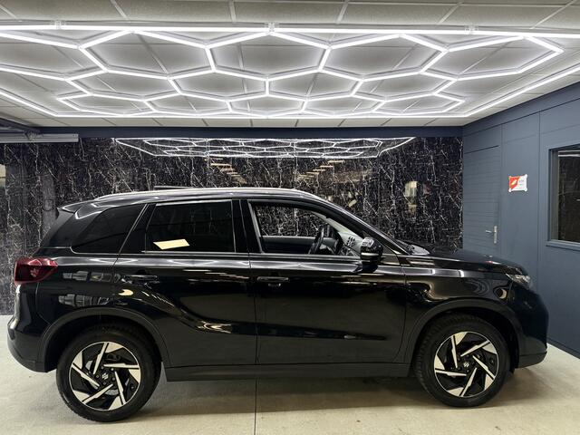 Suzuki VITARA 1.4 Boosterjet Style Smart Hybrid / PANO / WINTERPAKKET