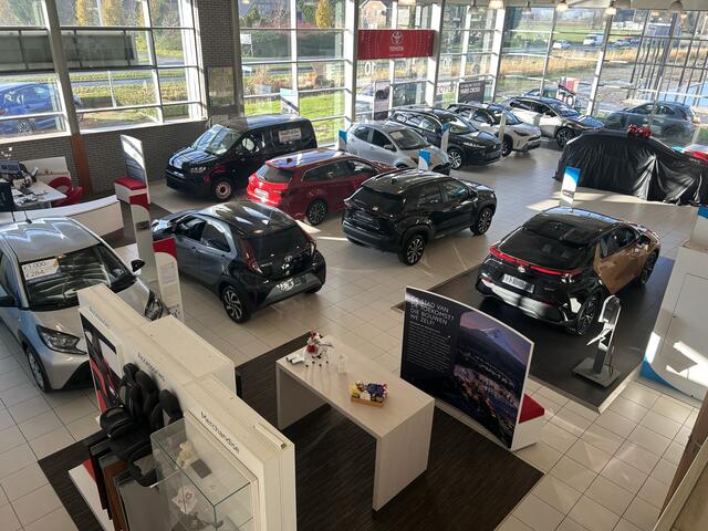 Suzuki VITARA 1.5 Hybrid Style AUTOMAAT Trekhaak PDC v+a Dodehoek Detectie AD. Cruisecontrol