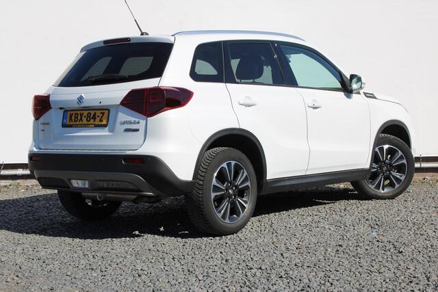 Suzuki VITARA 1.5 Hybrid Style Automaat, All-seasons, Panoramadak, Stijl Uitvoering!