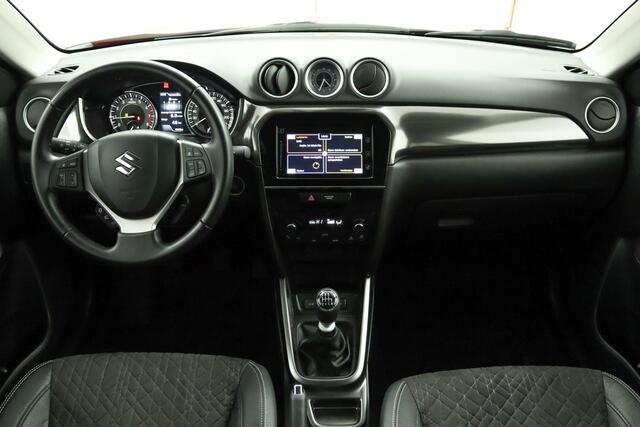 Suzuki VITARA 1.4 Boosterjet Style Smart Hybrid | Climate control | Cruise control | Navigatie | Apple carplay, Android auto | Stoelverwarming | Lichtmetalen Velgen |