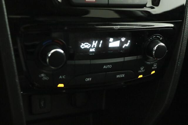 Suzuki VITARA 1.4 Boosterjet Style Smart Hybrid | Climate control | Cruise control | Navigatie | Apple carplay, Android auto | Stoelverwarming | Lichtmetalen Velgen |