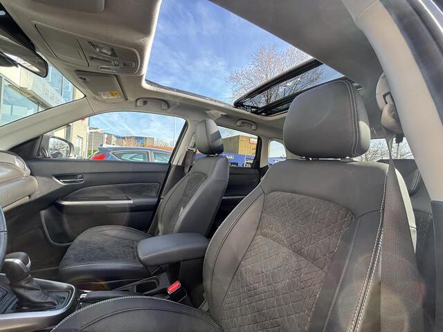 Suzuki VITARA 1.5 Hybrid Style | Automaat | Panoramisch schuif/kanteldak | Compleet Dealer Onderhouden