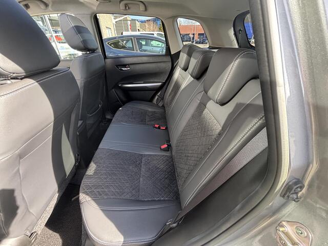 Suzuki VITARA 1.5 Hybrid Style | Automaat | Panoramisch schuif/kanteldak | Compleet Dealer Onderhouden