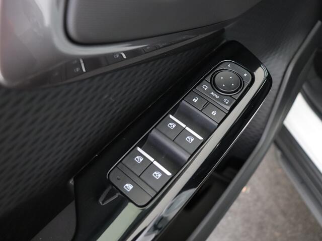 Suzuki VITARA e Style 61 kWh *NIEUW*