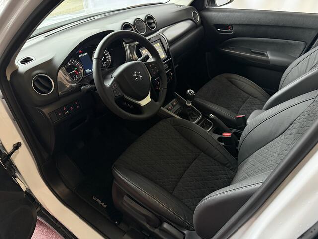 Suzuki VITARA 1.4 BOOSTERJET HYBRID STYLE PANORAMA SCHUIFDAK LEER CARPLAY NAVI CAMERA PDC STOELVERW.