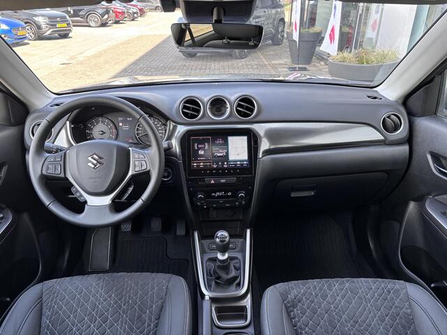Suzuki VITARA 1.4 Boosterjet Style Smart Hybrid Demo/Carplay/Navi