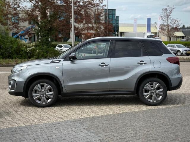 Suzuki VITARA 1.5 SELECT HYBRID A/T CARPLAY CAMERA ADD. CRUISE TWO TONE