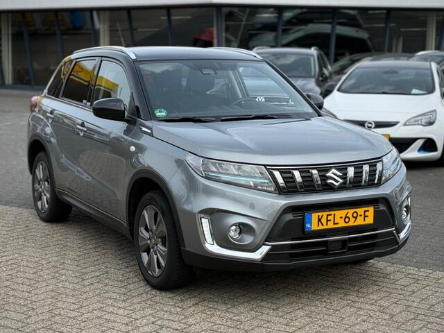 Suzuki VITARA 1.5 SELECT HYBRID A/T CARPLAY CAMERA ADD. CRUISE TWO TONE