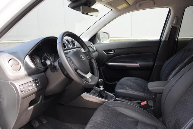 Suzuki VITARA 1.4 Boosterjet Style Smart Hybrid | tot 10 jaar fabrieksgarantie | Apple caplay/android | leder/suede bekleding |