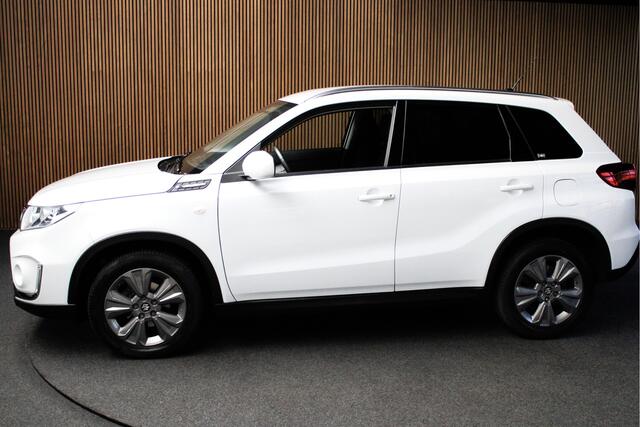 Suzuki VITARA 1.0 Boosterjet Select Navigatie - Cruise Control - Camera - Stoelverwarming