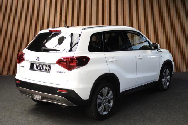 Suzuki VITARA 1.0 Boosterjet Select Navigatie - Cruise Control - Camera - Stoelverwarming