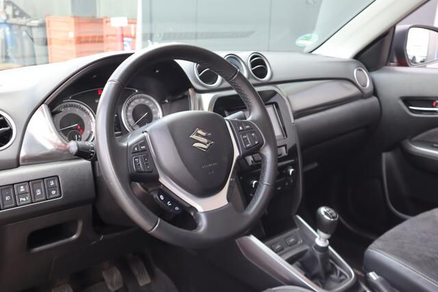 Suzuki VITARA 1.4 BoosterJet Style Hybrid | Panoramadak | Carplay | All Season