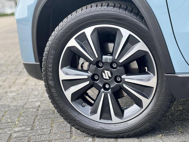 Suzuki VITARA 1.5 Hybrid Style Automaat | Apple Carplay & Android Auto | Elek. Schuif/Kantel Dak | All Season Banden | Adaptieve Cruise Control | Climate Control
