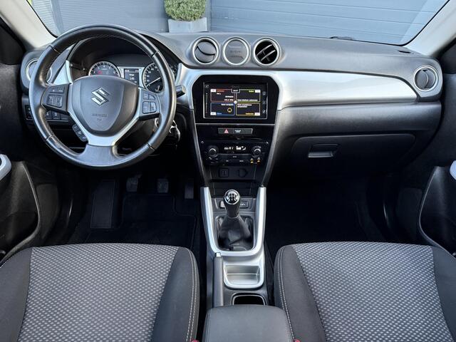Suzuki VITARA 1.6 Exclusive Navi,Camera,Stoelverwarming,120pk,Clima,Cruise,Lm velgen,2e Eigenaar,Apk tot 06-2027
