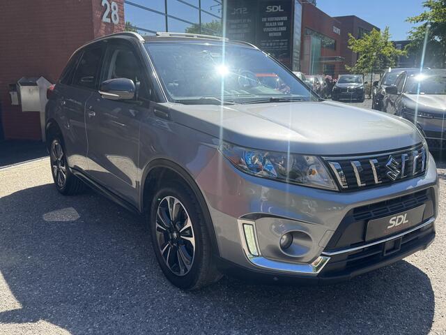 Suzuki VITARA 1.4 Boosterjet Stijl // PANO SCHUIF-DAK // KEYLESS // ADAPTIV. CRUISE // CAMERA+SENSOREN // NAVI+CARPLAY // STOELVERWARMING //