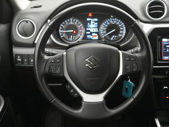 Suzuki VITARA 1.0 Boosterjet Select | Parkeercamera | Verwarmde voorstoelen |