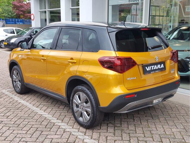 Suzuki VITARA 1.4 BOOSTERJET SELECT SMART HYBRID Direct Leverbaar | Tot 10 JAAR GARANTIE! | Inclusief ¤ 2.000,- Voorraad Voordeel