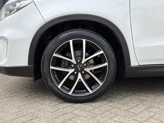 Suzuki VITARA 1.6 High Executive | Pano | LED | Keyless | Stoel verwarming | Camera |